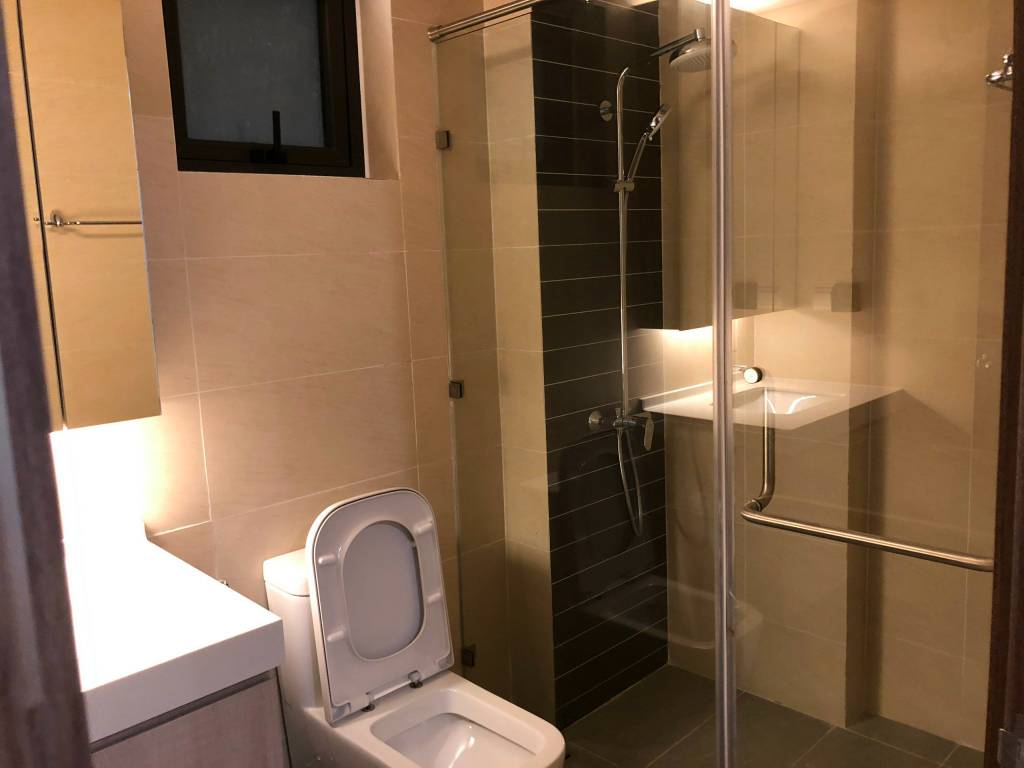 Bán Căn hộ chung cư tại Hado Centrosa - 2 phòng ngủ, 83m²