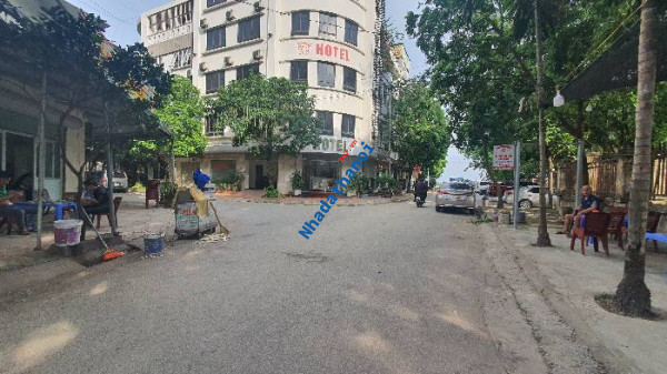 Bán nhà khu đấu giá Mậu Lương Hà Đông 60m2, mặt tiền 5m, phân lô vỉa hè ô tô tránh, kinh doanh