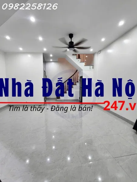 Bán nhà ngõ 158 Nguyễn Văn Cừ .DT 60m2 xây 6 tầng mới 100%.