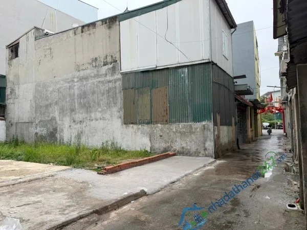 Bán chung cư Thượng thanh NO15C- Lô  góc - 60m 2 ngủ 2,95 tỷ(TL)