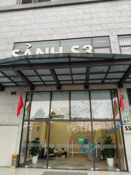 Bán nhà Ngọc thụy 11 tỷ 40m ô tô gara,thang máy,sổ đỏ Long Biên