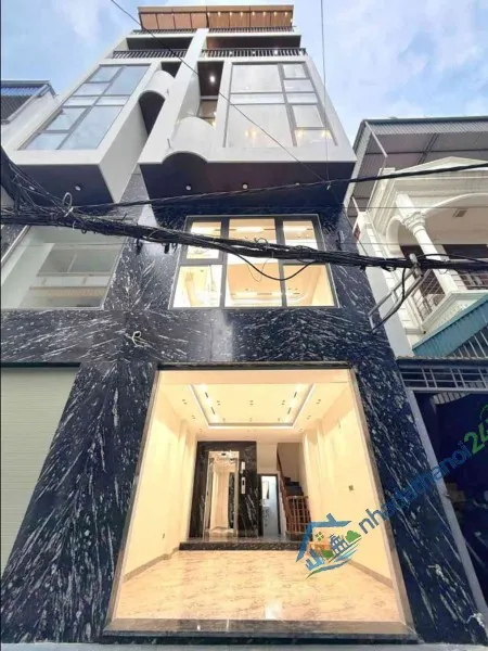 Bán Nhà Bát Khối 11 tỷ 86m ô tô đỗ cửa,vỉa hè view hồ
