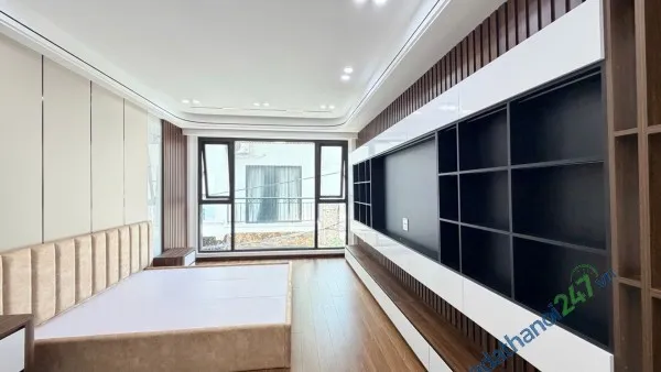 Bán nhà mặt phố Cổ Linh, Long Biên. Thang máy 50m 7T vỉa hè 3m Dưới 13.6 tỷ