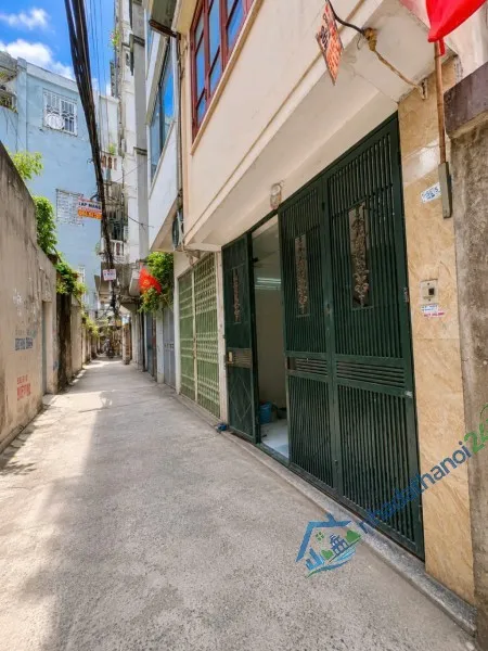 Bán nhà Tam Trinh, Hoàng Mai dưới 6.5 tỷ 4pn. Ngõ nông 50m ra mặt phố
