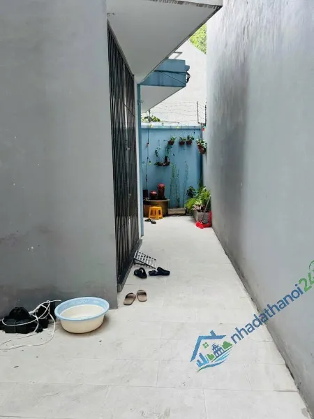 HÀNG HIẾM BÁN ĐẤT NGUYỄN VĂN LINH, LONG BIÊN  SAU 1 NHÀ RA Ô TÔ TRÁNH  KHU VỰC ĐANG PHÁT TRIỂN