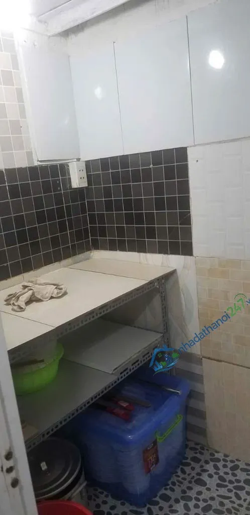 Cho thuê nhà 14/151a, thái hà, diện tích ~10m2 tiện làm văn phòng, coffe, cửa hàng, kho, kinh doanh