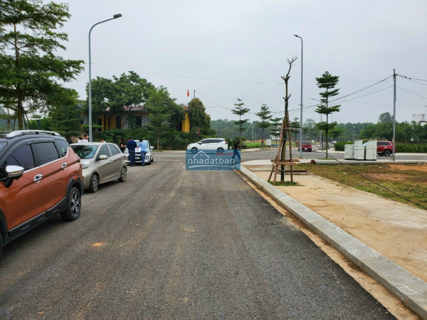 Bán lô 2ha khu công nghiệp Sông Lô 2 lô góc giá chỉ 90$/m. LH 0978194909
