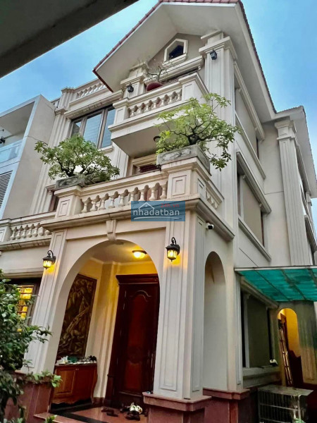 Bán nhà mặt phố Trần  Nguyên Đán  diện tích 55m2 mặt tiền 4,5m Kinh doanh