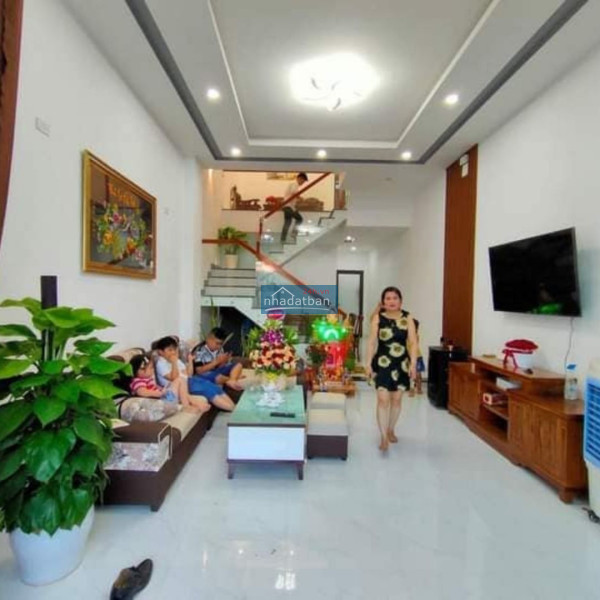 Bán nhà gần AEON Tân Phú, sát Celadon City, Đại học CN Thực Phẩm 6,2T