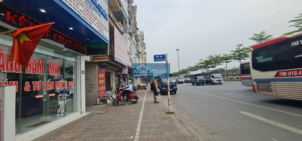 Hiếm, Mặt phố Nguyễn Văn Linh, Long Biên, đường đôi, Kinh doanh sầm uất,