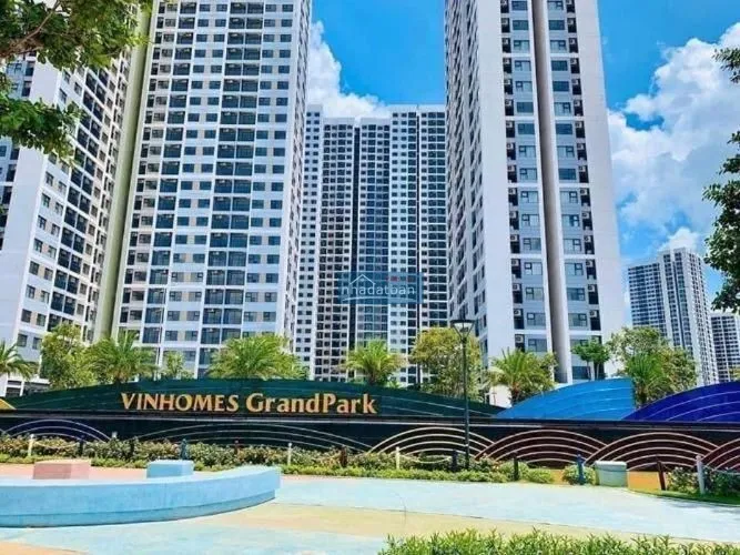 Nhận nhà ngay cho thuê lẹ, căn 1 phòng ngủ beverly vinhomes quận 9 chỉ 3 tỷ 6 (full 102% vat)