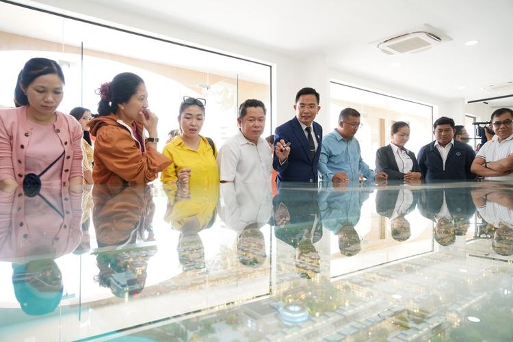 Tranh Thủ Ưu Đãi, Nhiều Người “Chốt” Mua Bất Động Sản Nhanh