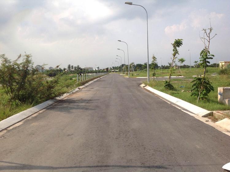 Có Nên Vay Ngân Hàng Mua Đất Nền Lúc Này?