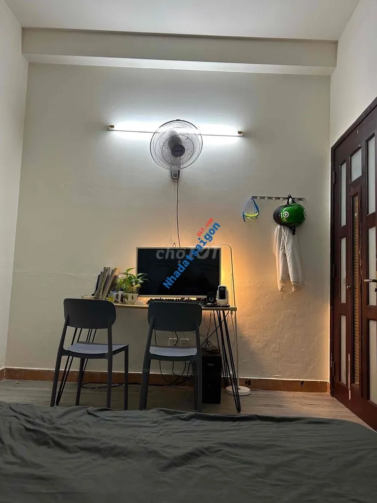 Pass gấp phòng sân bay, full nội thất, mát mẻ, yên tĩnh