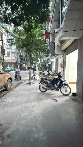 CHO THUÊ MẶT BẰNG KINH DOANH TẦNG 1 TẠI YÊN SỞ, HOÀNG MAI, HÀ NỘI