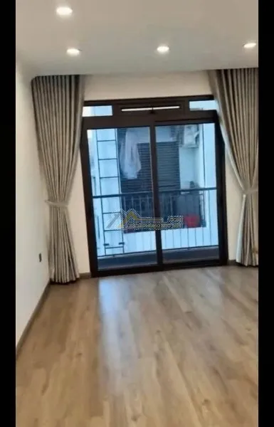 ho thuê nhà Nguyên Căn Bồ đề 47m 4 tầng 4 gủ full NT 15tr/tháng