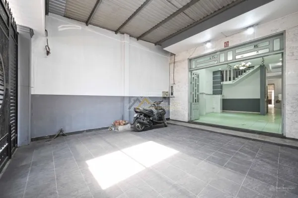 CHO THUÊ KHO XƯỞNG 2.000m² QUẬN 12 – XE CONT 24/24 – CÓ XUẤT HÓA ĐƠN