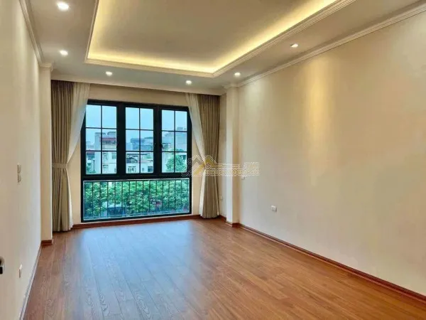 CHO THUÊ NHÀ MẶT PHỐ KHƯƠNG ĐÌNH – THANH XUÂN  7 TẦNG  THANG MÁY  36 TRIỆU/THÁNG