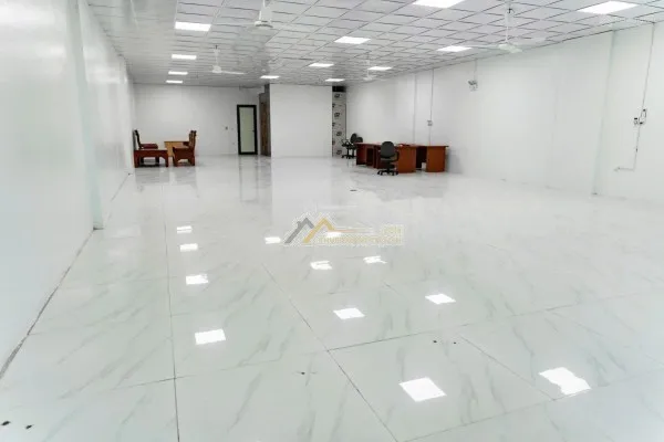 Chu Mẫu - Cho thuê văn phòng tầng 2, 3, 4. DT 200m2/tầng, MT 9m, 13 triệu/tầng