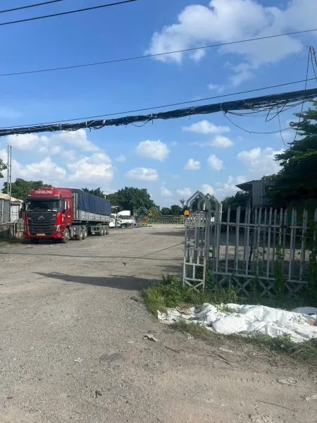 CHO THUÊ ĐẤT MẶT TIỀN QL1A – THỚI AN, Q12 - DT: 2.200M² FULL THỔ CƯ!