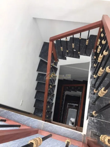 CHO THUÊ NHÀ NGUYÊN CĂN VŨ TÔNG PHAN – THANH XUÂN  40M² × 6 TẦNG  6PN  22 TRIỆU/THÁNG