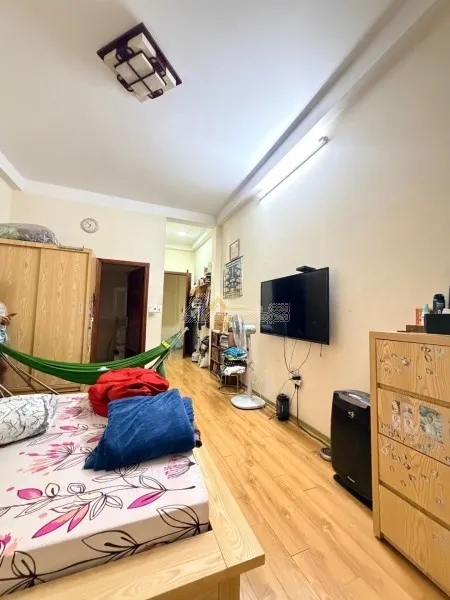 Cho thuê nhà Nguyên căn Bồ đề -35m 3 tầng 3 ngủ 10.5tr/ tháng