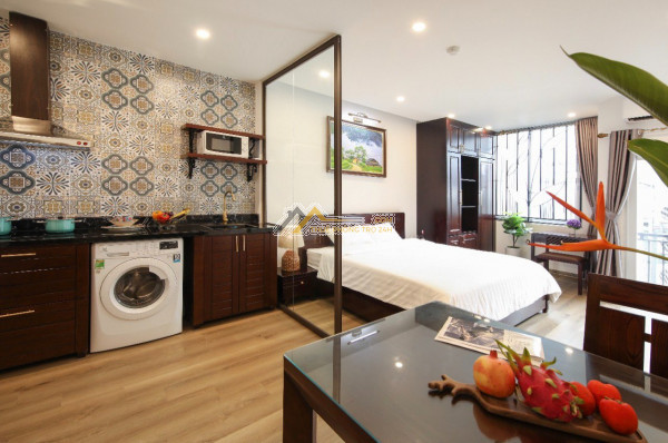 Cho thuê căn hộ 1 phòng ngủ phường trúc bạch, dt 40m2, nội thất đầy đủ tiện nghi.