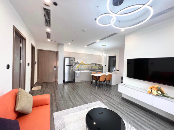 Chung cư 1 ngủ + 1, full nội thất (6.5tr) vinhomes ocean park .