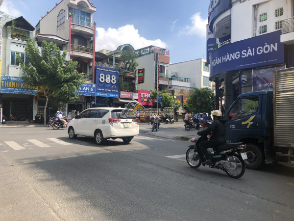 Cho thuê nhà mặt tiền NB Văn Cao 128m² - NGANG 6.5M - CẠNH NGÃ TƯ