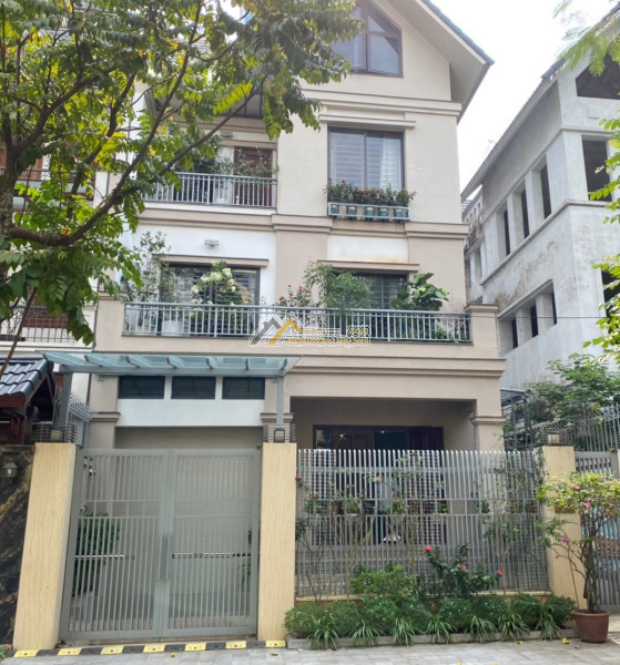Chính chủ cho thuê biệt thự vip hà đông, hà nội. giá 25tr/tháng.lh 0978219209