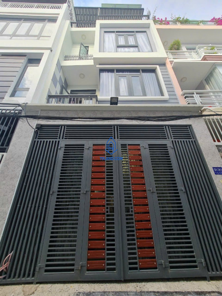 Chủ cần Bán Gấp Căn Nhà 4 tầng ném xe Hơi Đồng Nai - Nha Trang