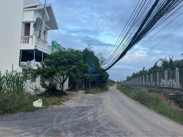 Lô góc 2 mặt tiền đường tại Vĩnh Hiệp, Nha Trang - Đường quy hoạch rộng 23m, đối diện là KĐT Mỹ Gia