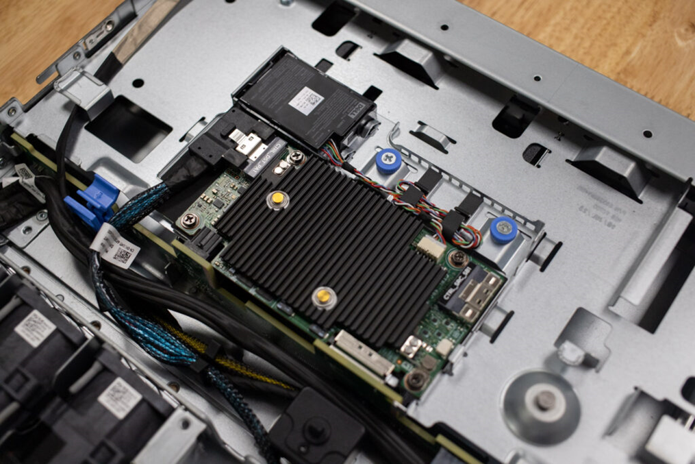 Giới thiệu về máy chủ Dell PowerEdge R360
