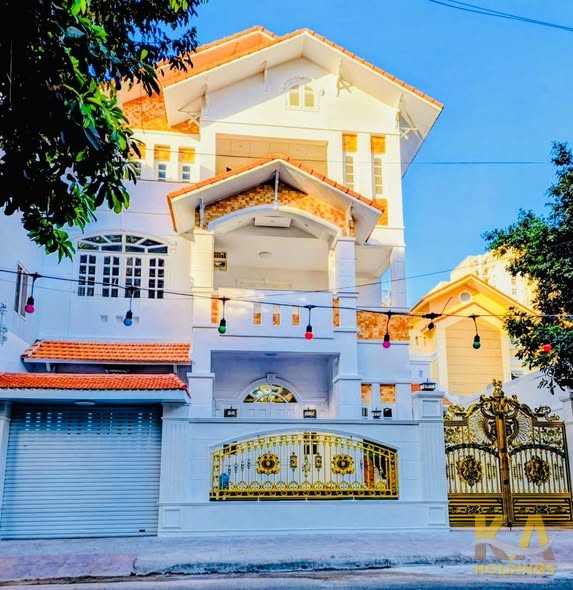 CHO THUÊ BIỆT THỰ 1 TRỆT 2 LẦU KHU ĐÔ THỊ CHÍ LINH – VŨNG TÀU - GIÁ 30 TRIỆU