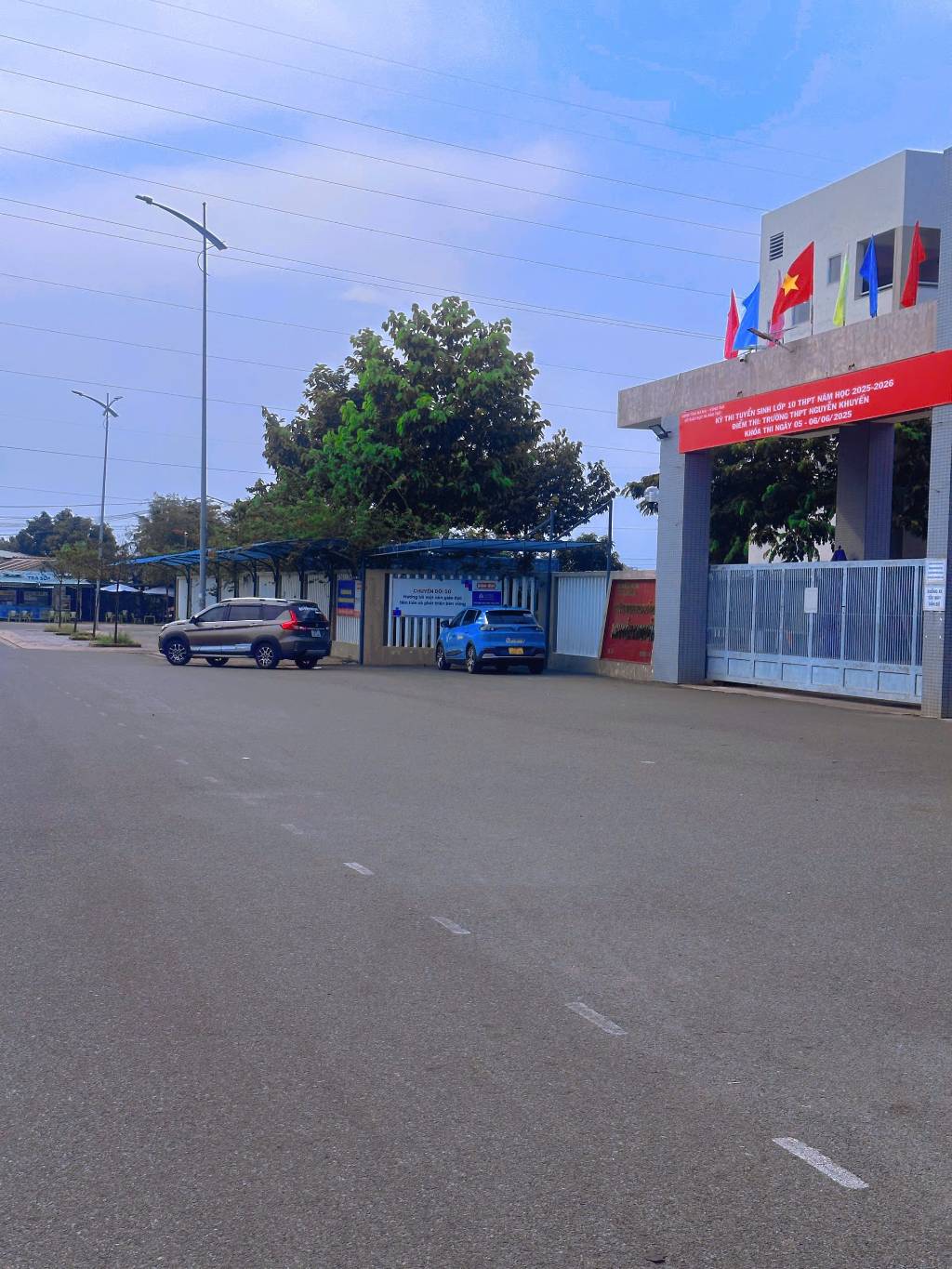 BÁN NHÀ 1 TRỆT 2 LẦU HẺM 2 Ô TÔ  1410/ ĐƯỜNG 30/4 - 66M2 - NGANG 6M - ĐN - GIÁ 4.2 TỶ