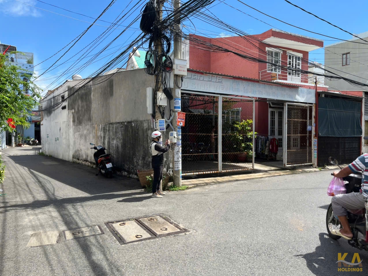 Bán Nhà Góc 2 Mặt Tiền Hẻm 378/ Trương Công Định- Ô Tô – P. Vũng Tàu – DT 100m² – Giá 7,9 Tỷ TL