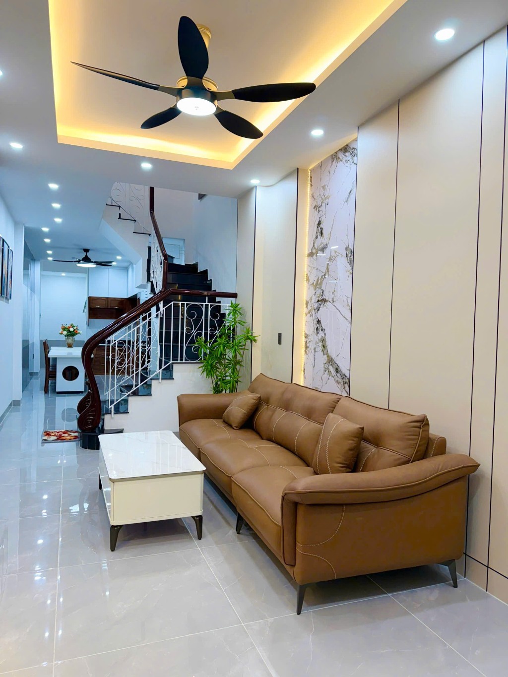 BÁN NHÀ 1 TRỆT 2 LẦU MẶT TIỀN ĐƯỜNG HÀN MẠC TỬ - P.7 - ĐƯỜNG RỘNG 8M - 71M - TÂY NAM - GIÁ 10,8 TỶ (TL)
