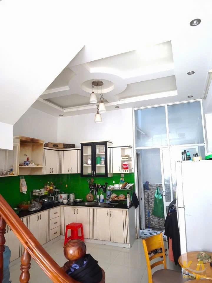 BÁN NHÀ 1 TRỆT 2 LẦU HẺM LƯƠNG VĂN CAN, P.2 – GẦN BIỂN, NHÀ ĐẸP, CHO THUÊ 8TR/THÁNG – GIÁ 4,85 TỶ