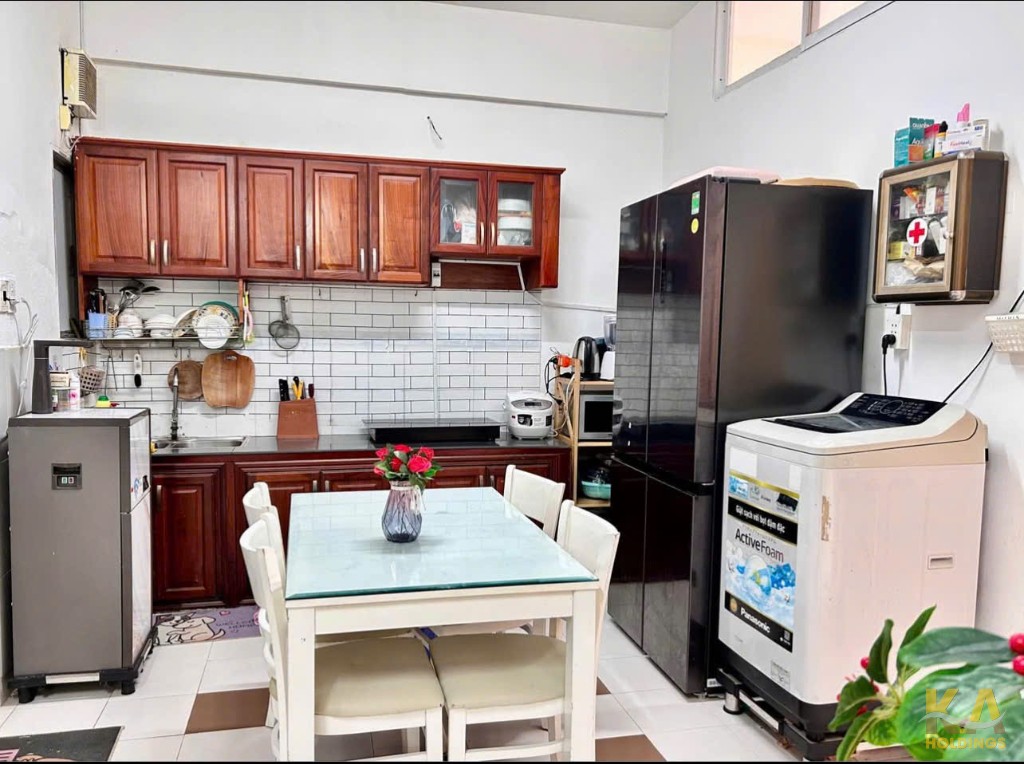 BÁN CĂN HỘ CHUNG CƯ NGÔ ĐỨC KẾ - 65M - FULL NỘI THẤT - CĂN TẦNG CAO - GIÁ 2T550