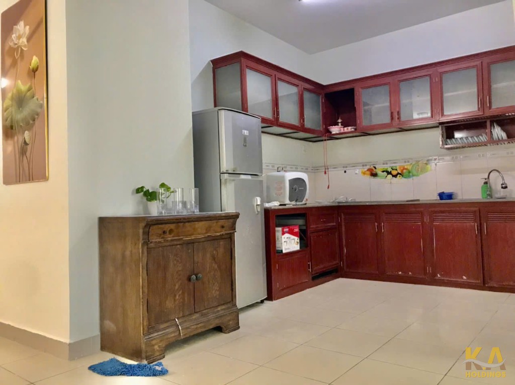 BÁN CĂN CHUNG CƯ NKKN - TẦNG THẤP - 90M - NỘI THẤT CƠ BẢN - GIÁ 2,860 TỶ