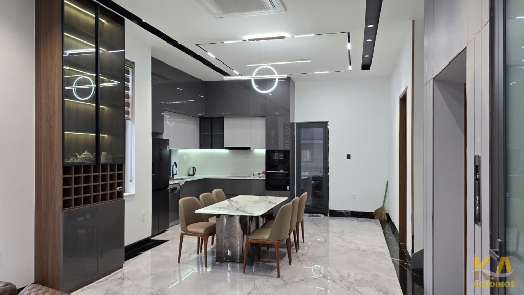 BÁN BIỆT THỰ 3 TẦNG MỚI - PHƯỚC THẮNG - 180M (10x18) - THANG MÁY & HỒ BƠI - TÂY BẮC - HOÀN CÔNG- GIÁ 17,5 TỶ (TL)