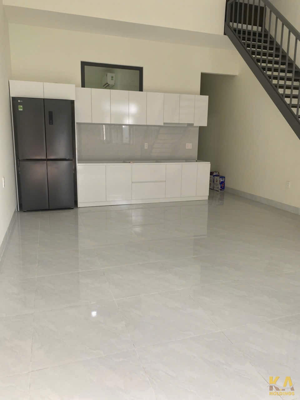 BÁN NHÀ CẤP 4 MỚI - HÀN THUYÊN - HẺM OTO 4M - FULL NỘI THẤT - 113M (5x23) - GIÁ 3,8 TỶ