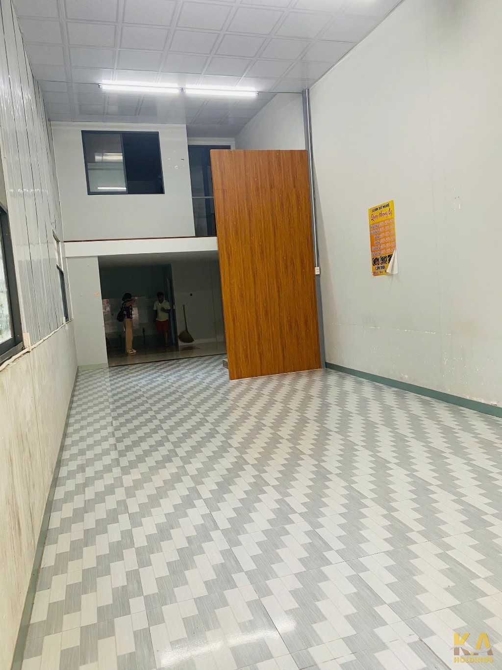 CHO THUÊ NHÀ MẶT ĐẸP TIỀN KHU ĐÔ THỊ CHÍ LINH _ 5x20M_10 TRIỆU