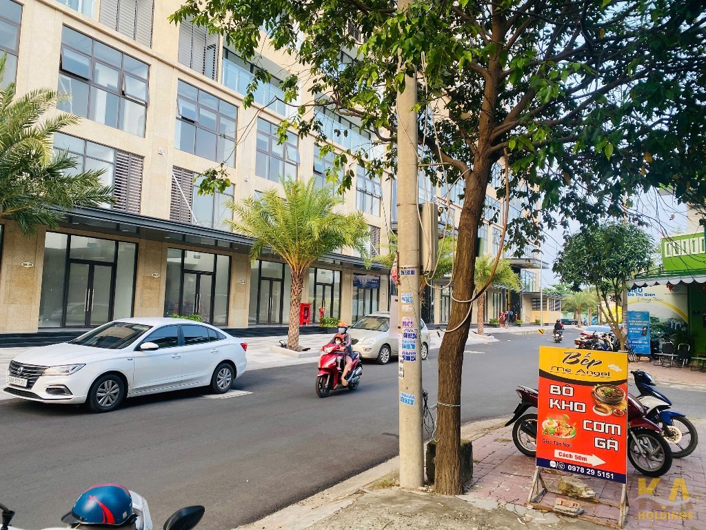 CHO THUÊ NHÀ MẶT ĐẸP TIỀN KHU ĐÔ THỊ CHÍ LINH _ 5x20M_10 TRIỆU