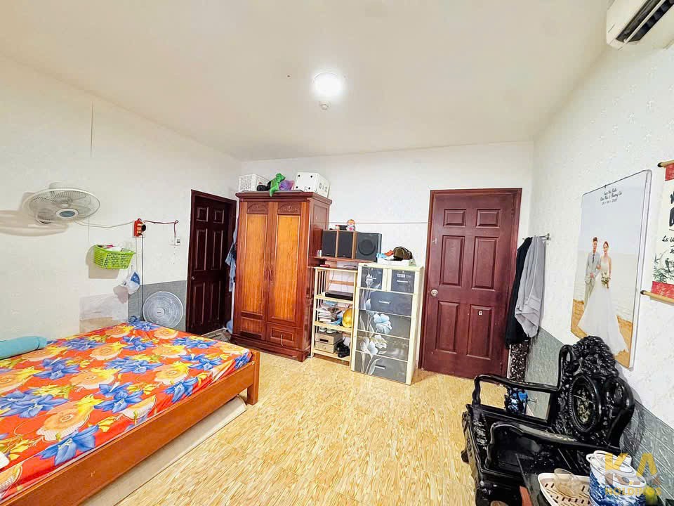 BÁN CĂN HỘ LAKESIDE - 2PN 2WC- TẦNG THẤP - 77,5M - NỘI THẤT CƠ BẢN - GIÁ 2,75 TỶ (TL)