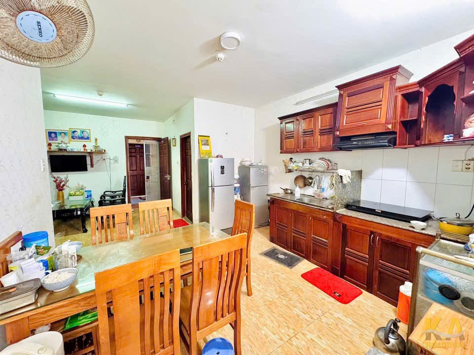 BÁN CĂN HỘ LAKESIDE - 2PN 2WC- TẦNG THẤP - 77,5M - NỘI THẤT CƠ BẢN - GIÁ 2,75 TỶ (TL)