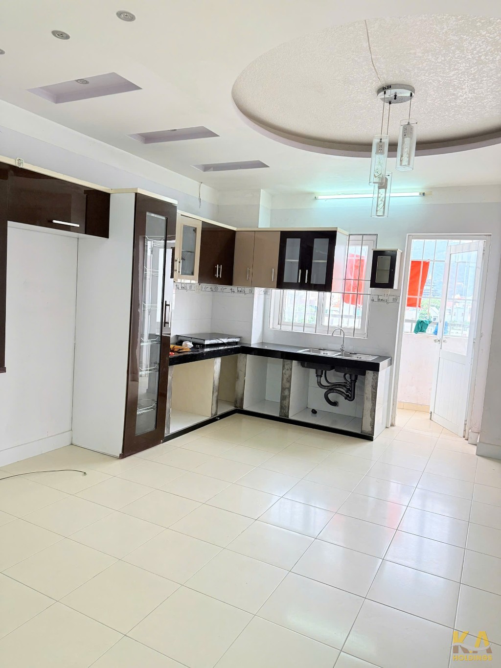 CHO THUÊ CĂN HỘ NKKN - CĂN GÓC - 95M - 3PN 2 WC - NỘI THẤT CƠ BẢN - GIÁ 7TR/THÁNG