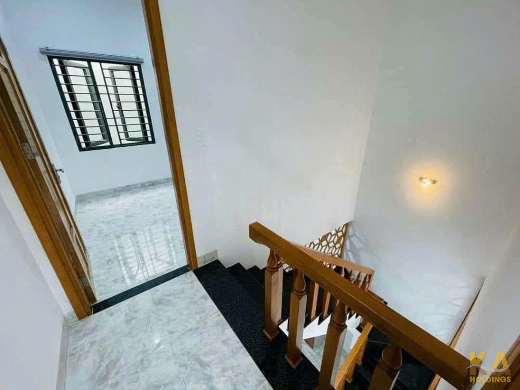 BÁN NHÀ 1 TRỆT 1 LẦU NGÔ ĐỨC KẾ - P.7 - HẺM OTO - 45M (4,52x 10) - GIÁ 5,2 TỶ (TL)