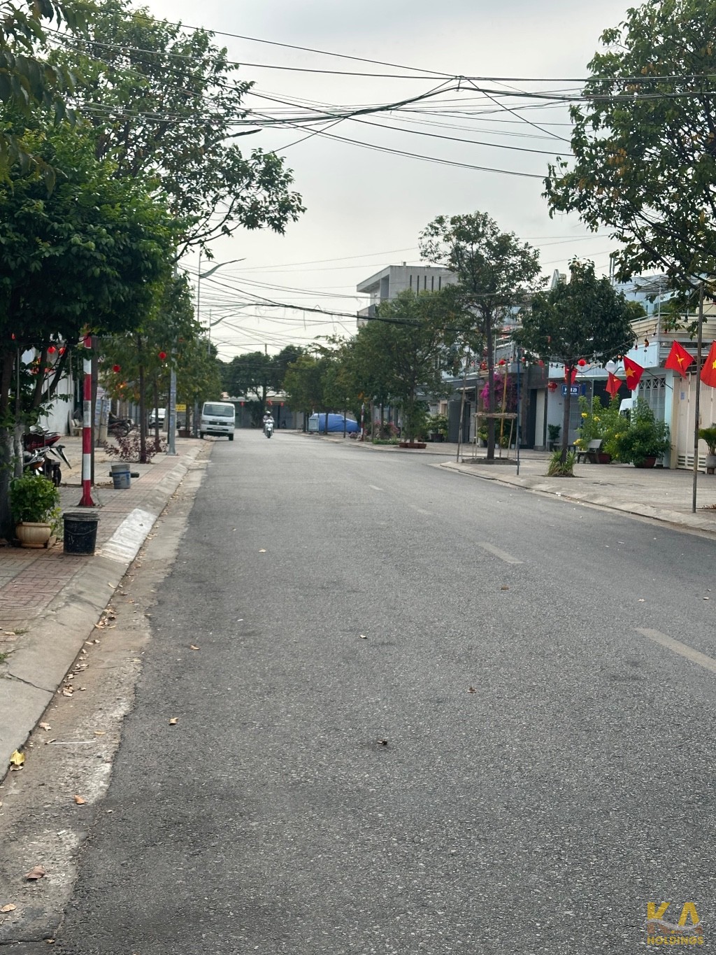 BÁN NHÀ 1 TRỆT 1 LẦU MẶT TIỀN LÊ THÁNH TÔNG - P. THẮNG NHẤT - 80M (4x20) - ĐÔNG NAM - ĐƯỜNG 13M - GIÁ 8 TỶ (TL)
