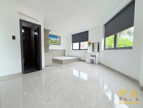 BÁN NHÀ MỚI 1 TRỆT 3 LẦU NGÔ ĐỨC KẾ - CĂN GÓC 2 MT - P.7 - 40M - ĐÔNG NAM - HẺM OTO - GIÁ 5,5 TỶ (TL)